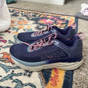 Women’s Bondi 6 Hokas
